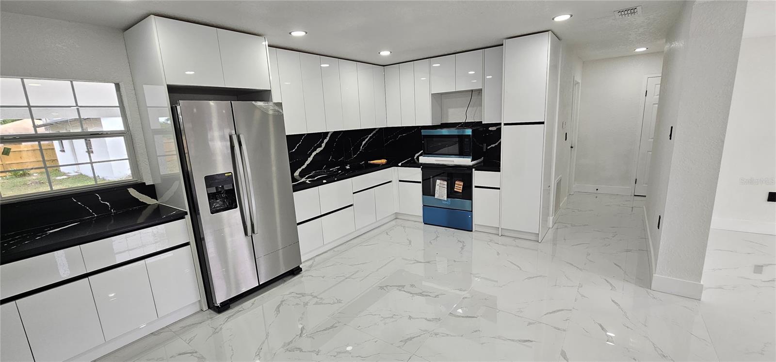 TAMPA OVERLOOK - Residential