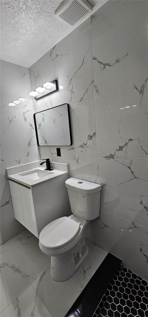 TAMPA OVERLOOK - Residential