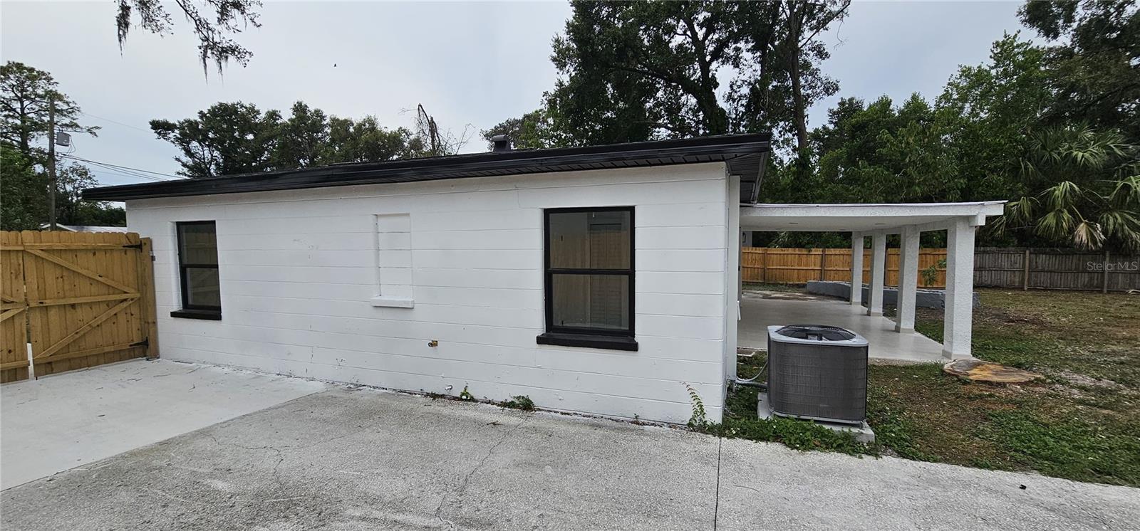 TAMPA OVERLOOK - Residential