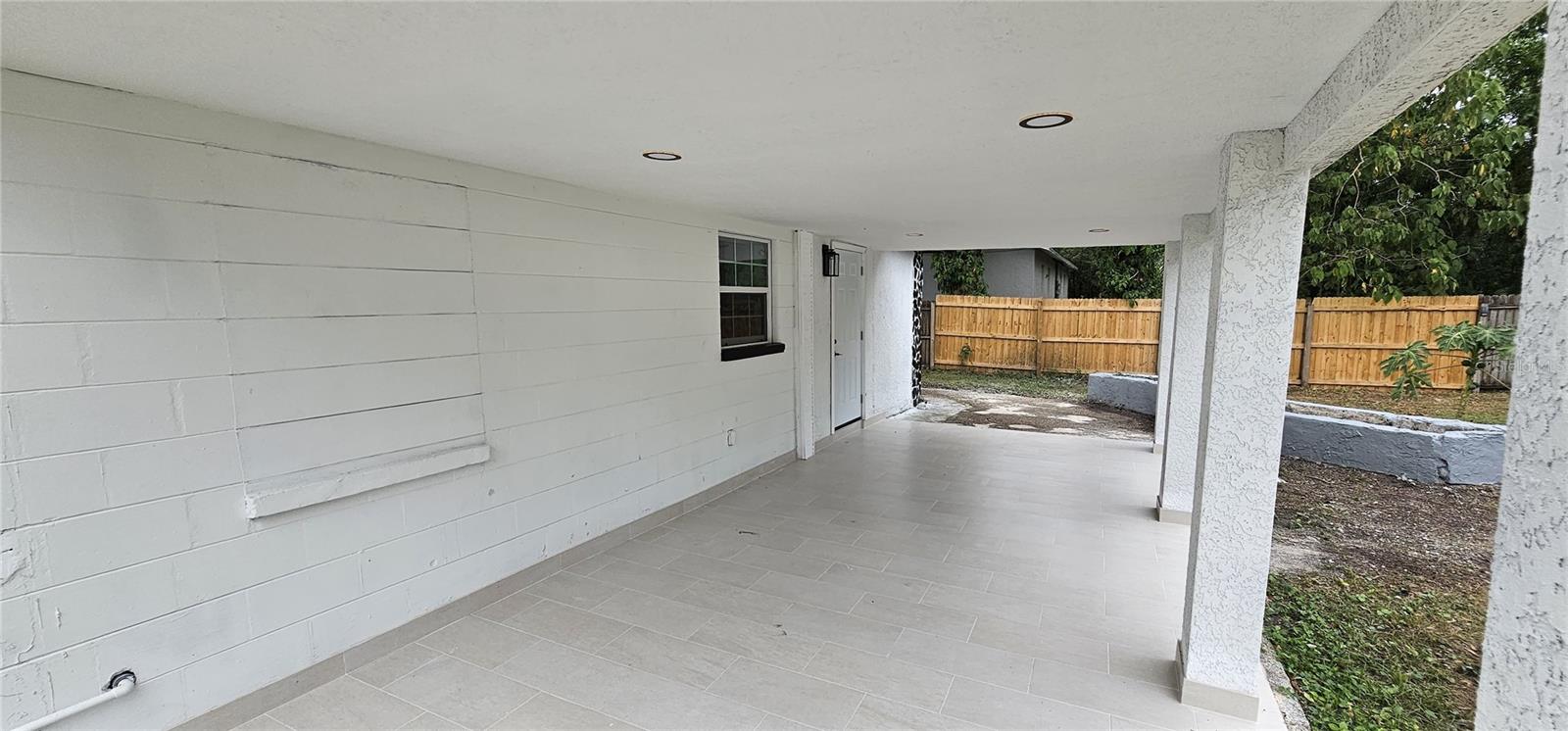 TAMPA OVERLOOK - Residential