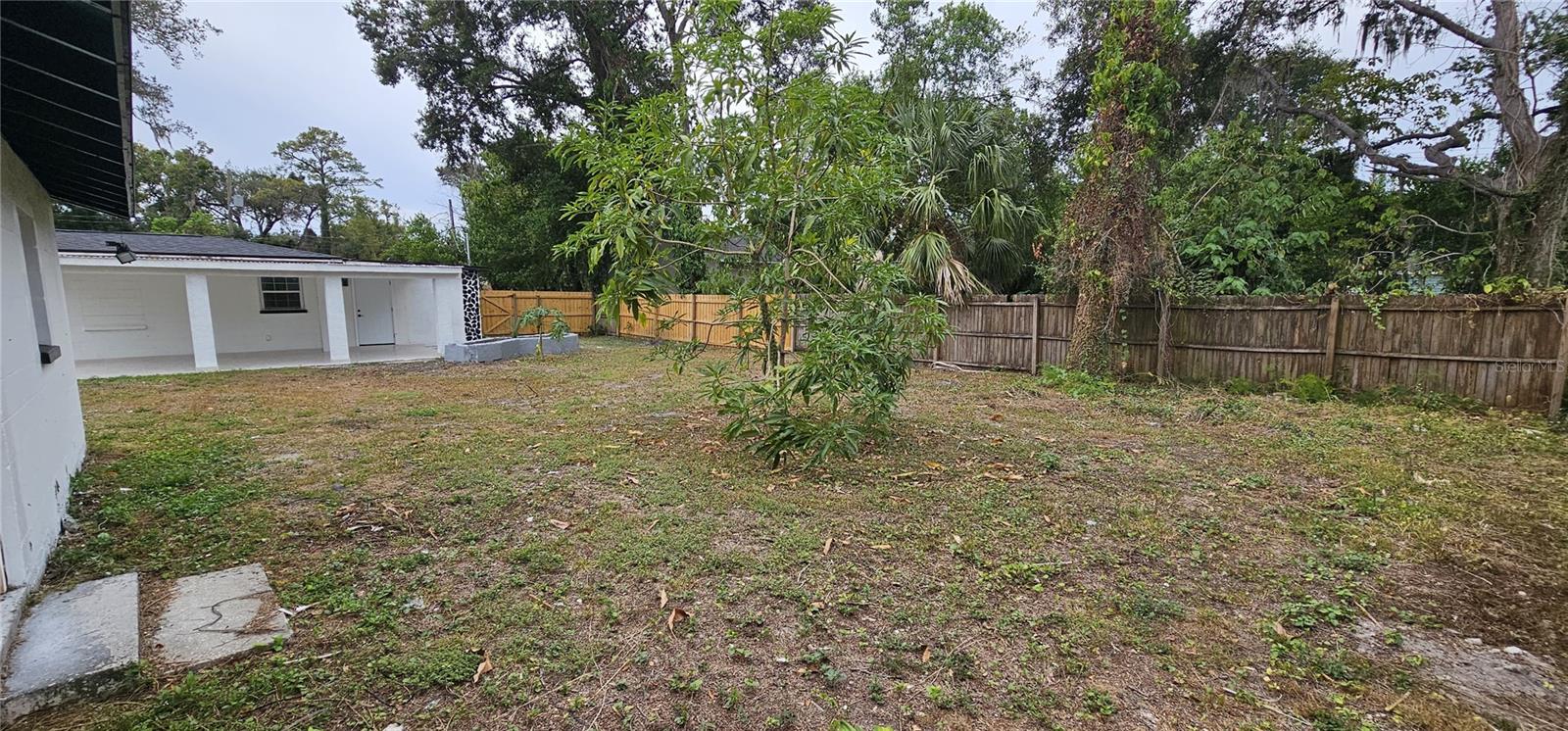 TAMPA OVERLOOK - Residential