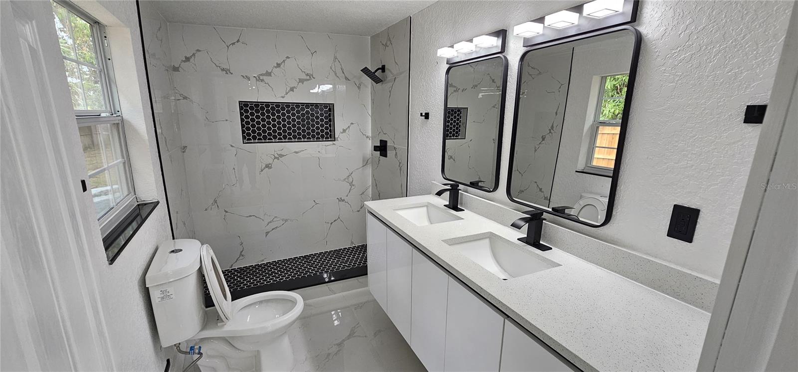 TAMPA OVERLOOK - Residential