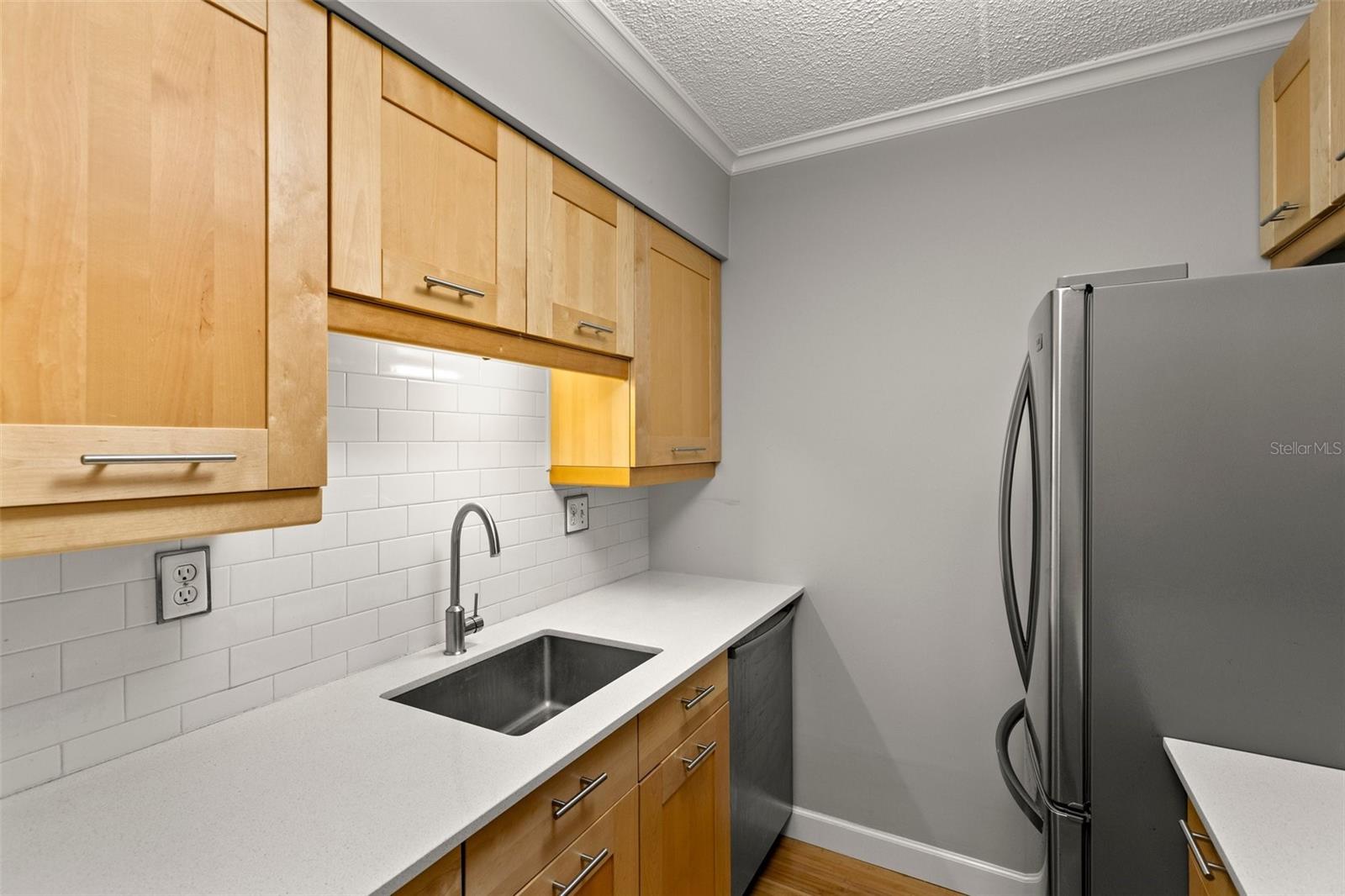 3325 BAYSHORE BOULEVARD C36