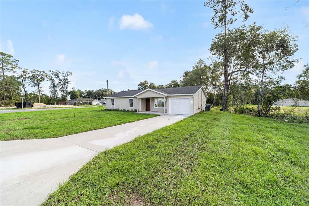 Photo of 23827 SW Beaver Drive, Dunnellon, FL 34431 (MLS # O6425781)