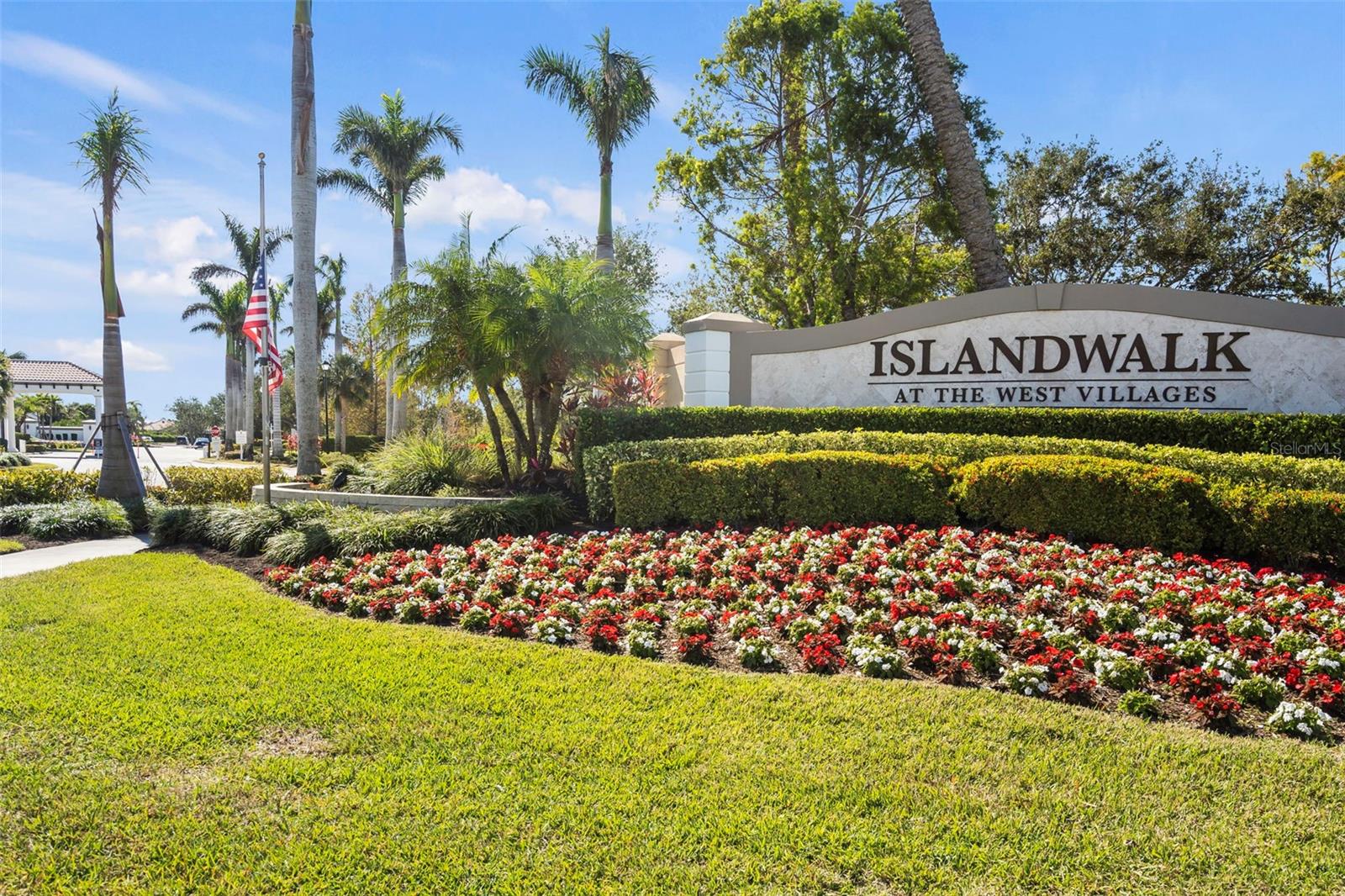 ISLANDWALK/THE WEST VLGS PH 8 - Residential