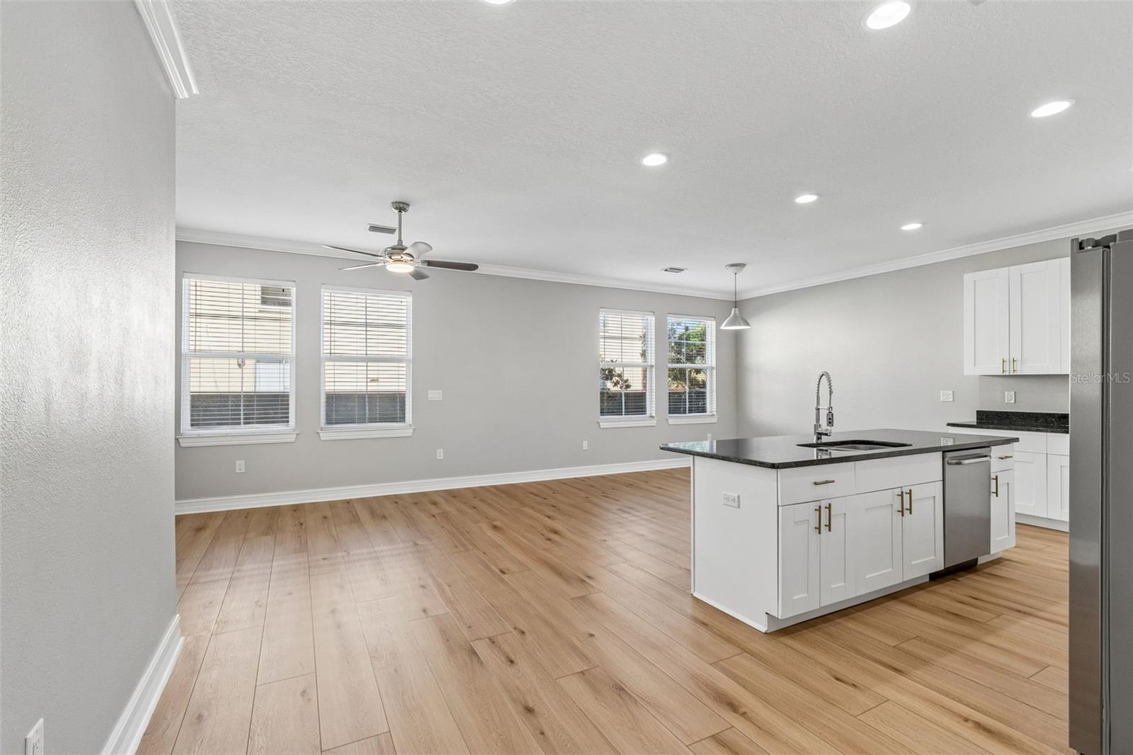 6921 INTERBAY BOULEVARD 3
