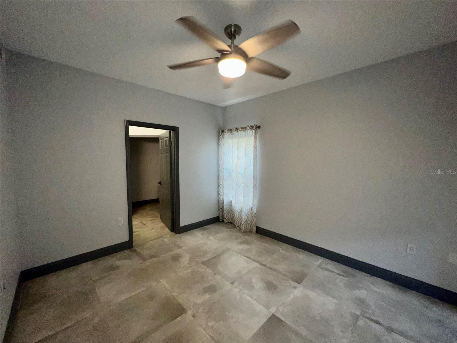 CHARLES TOWNE/PK CENTRAL CONDO - Residential Lease