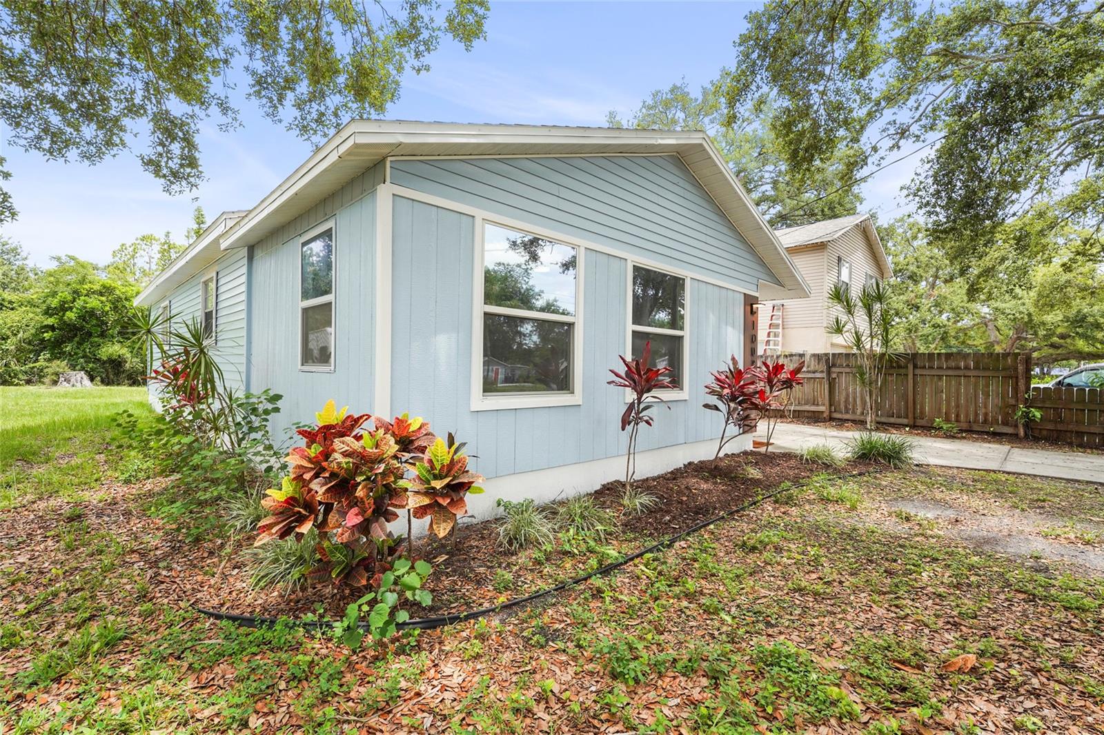 1008 37TH STREET W