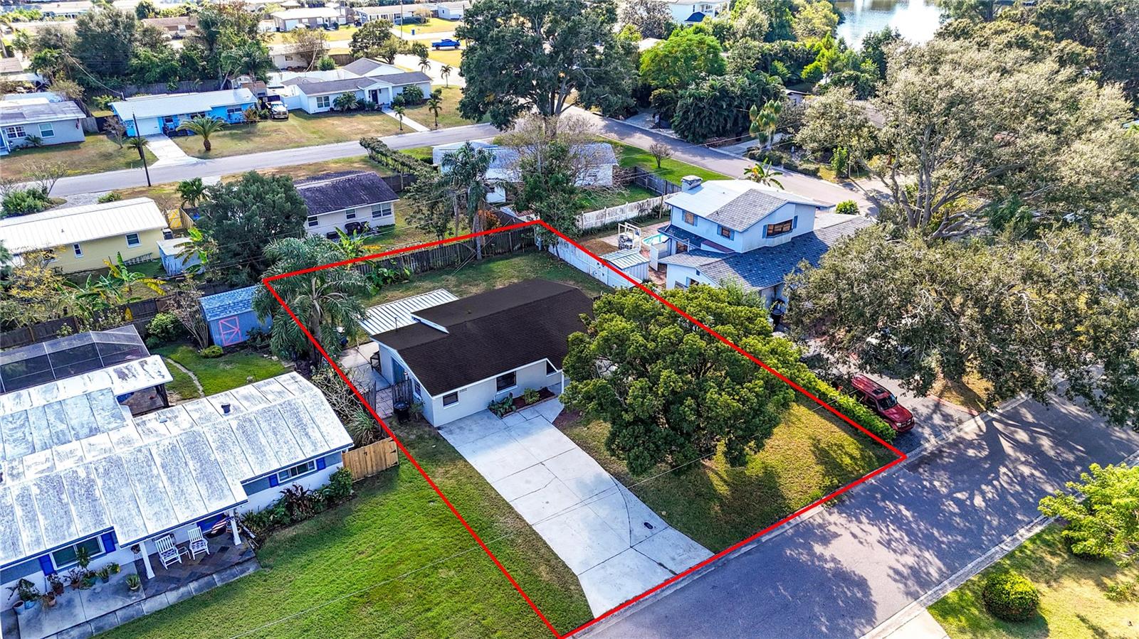 WHITES LAKE - Residential