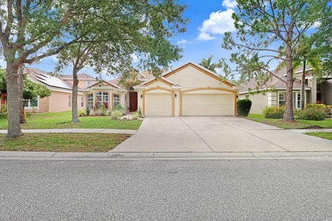 Photo of 6803 Cromwell Garden Drive, Apollo Beach, FL 33572 (MLS # TB8515297)