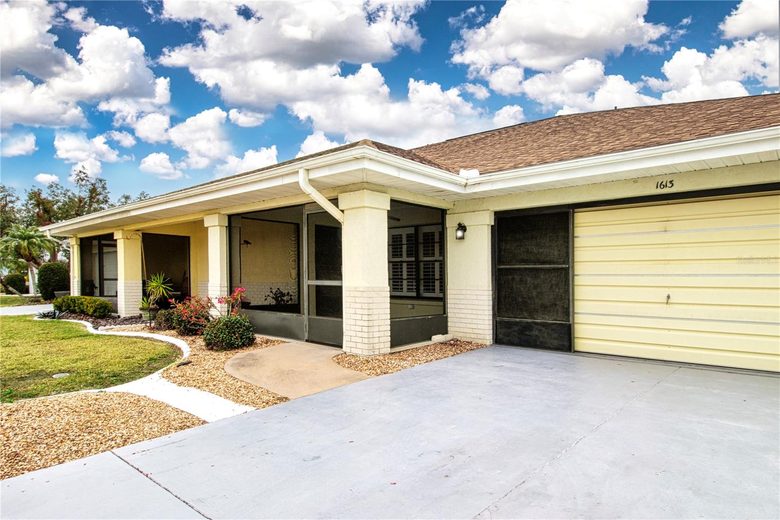 1613 FAXTON DRIVE