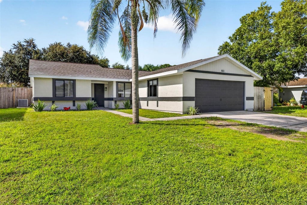 Photo of 651 Timber Bay Circle E, Oldsmar, FL 34677 (MLS # TB8545283)