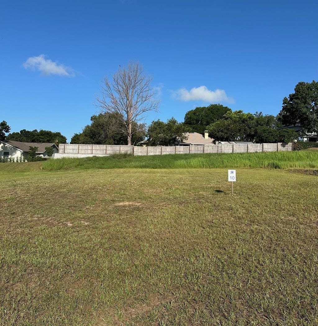 Photo of 11623 Matanilla Drive, Clermont, FL 34711 (MLS # G5110318)