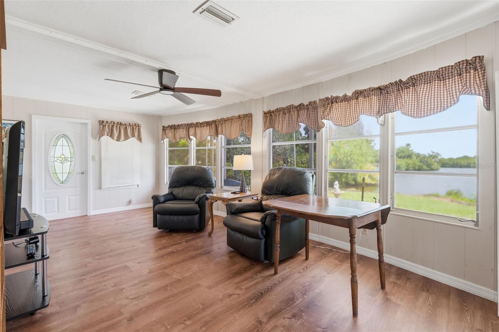 LAZY RIVER MHP - Residential