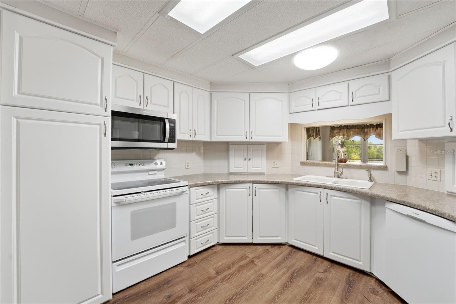 LAZY RIVER MHP - Residential