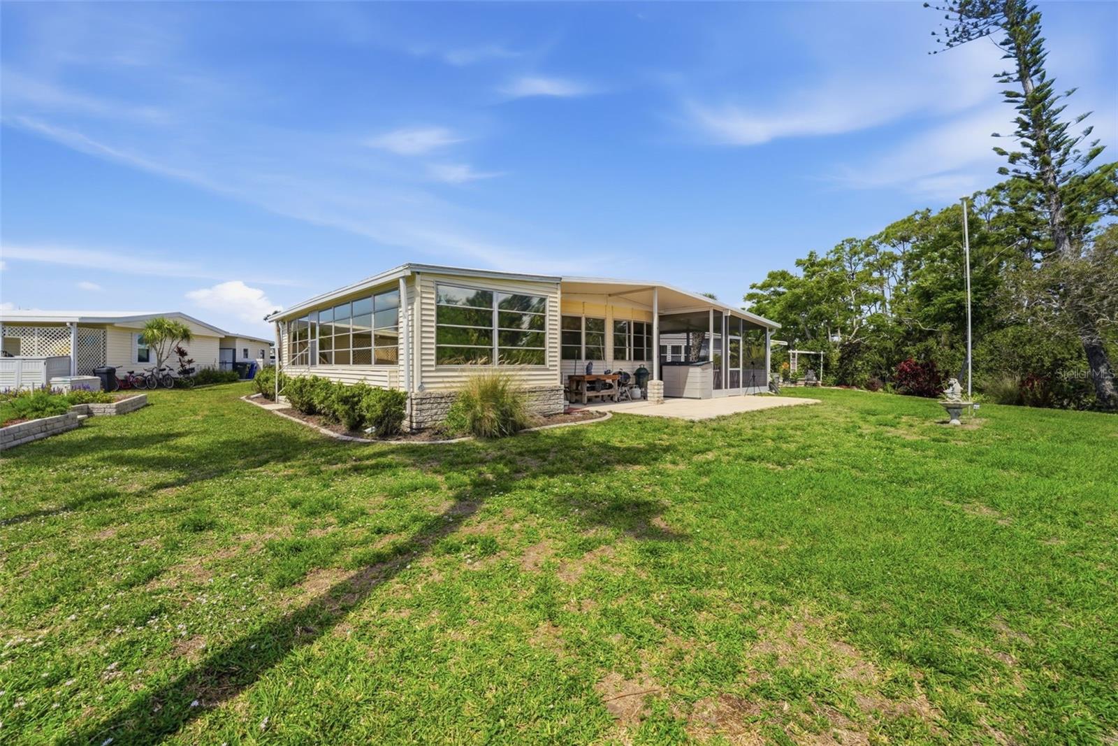 LAZY RIVER MHP - Residential