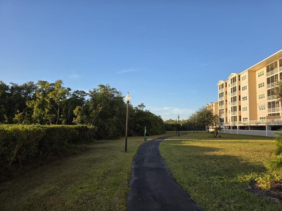 SEMINOLE ISLE CONDO - Residential