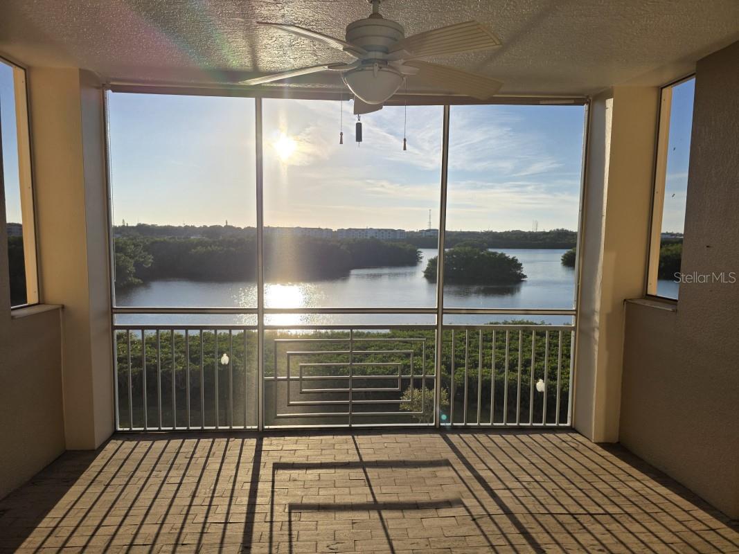 SEMINOLE ISLE CONDO - Residential