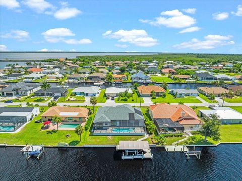 A home in PORT CHARLOTTE