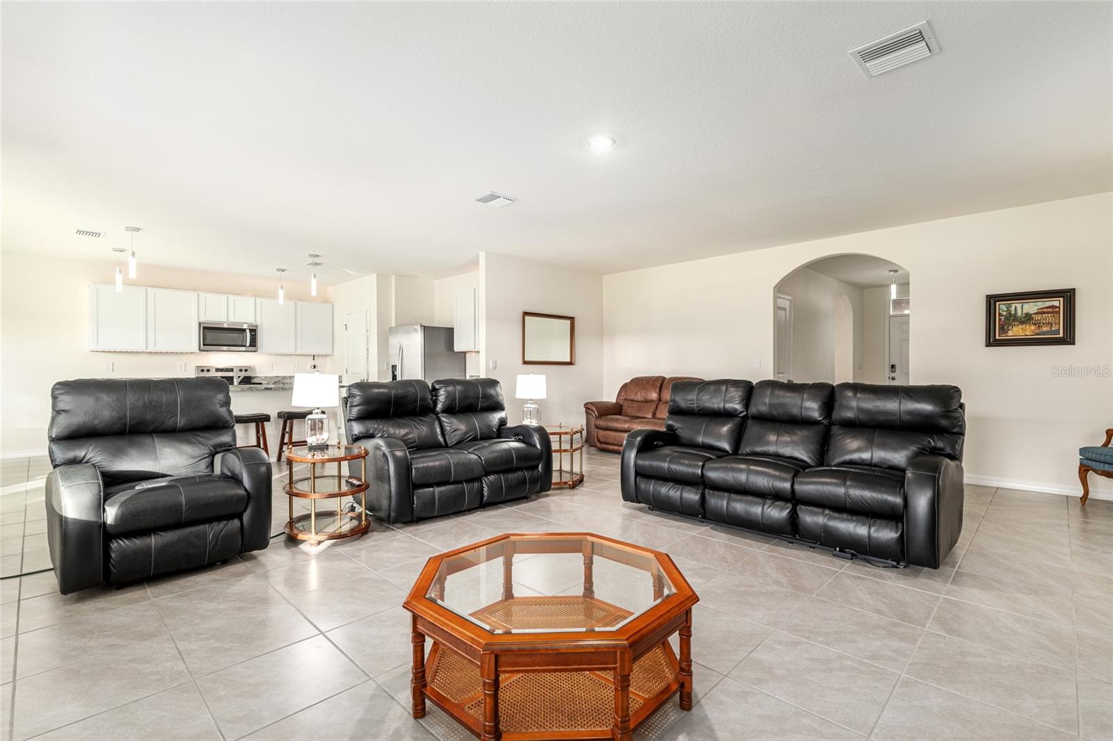 LAKE DIAMOND NORTH - Residential