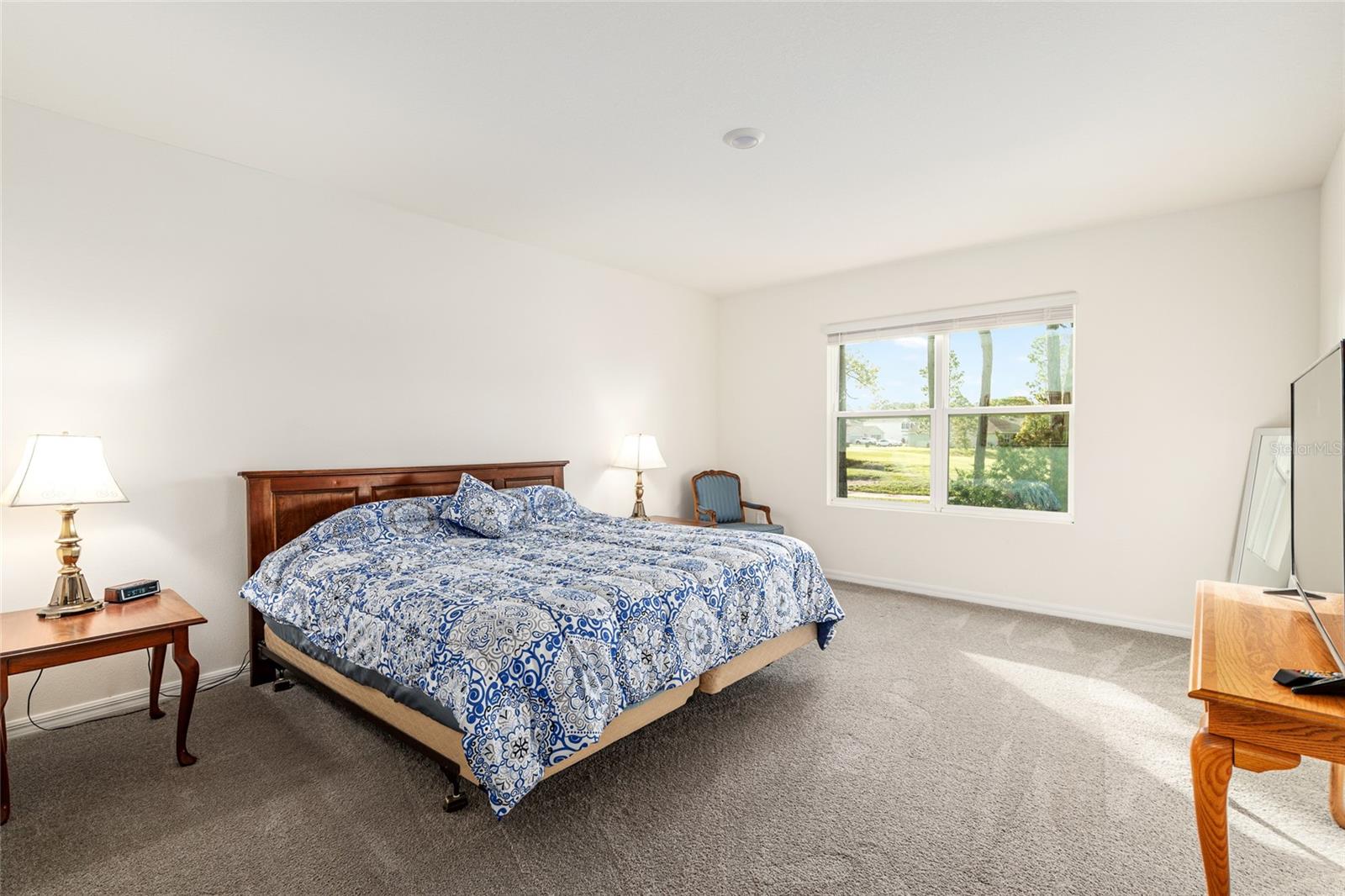 LAKE DIAMOND NORTH - Residential