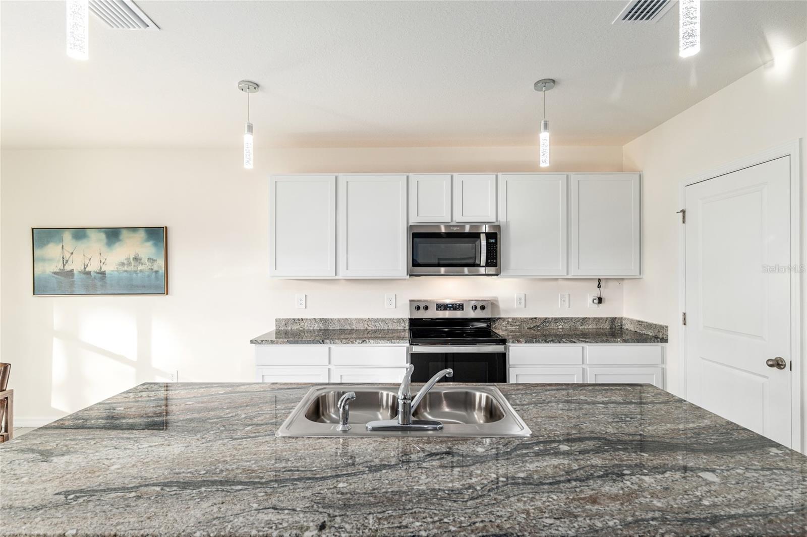 LAKE DIAMOND NORTH - Residential