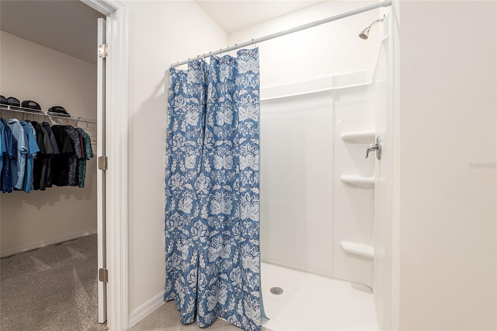 LAKE DIAMOND NORTH - Residential