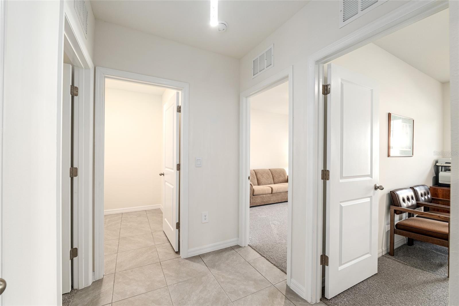 LAKE DIAMOND NORTH - Residential