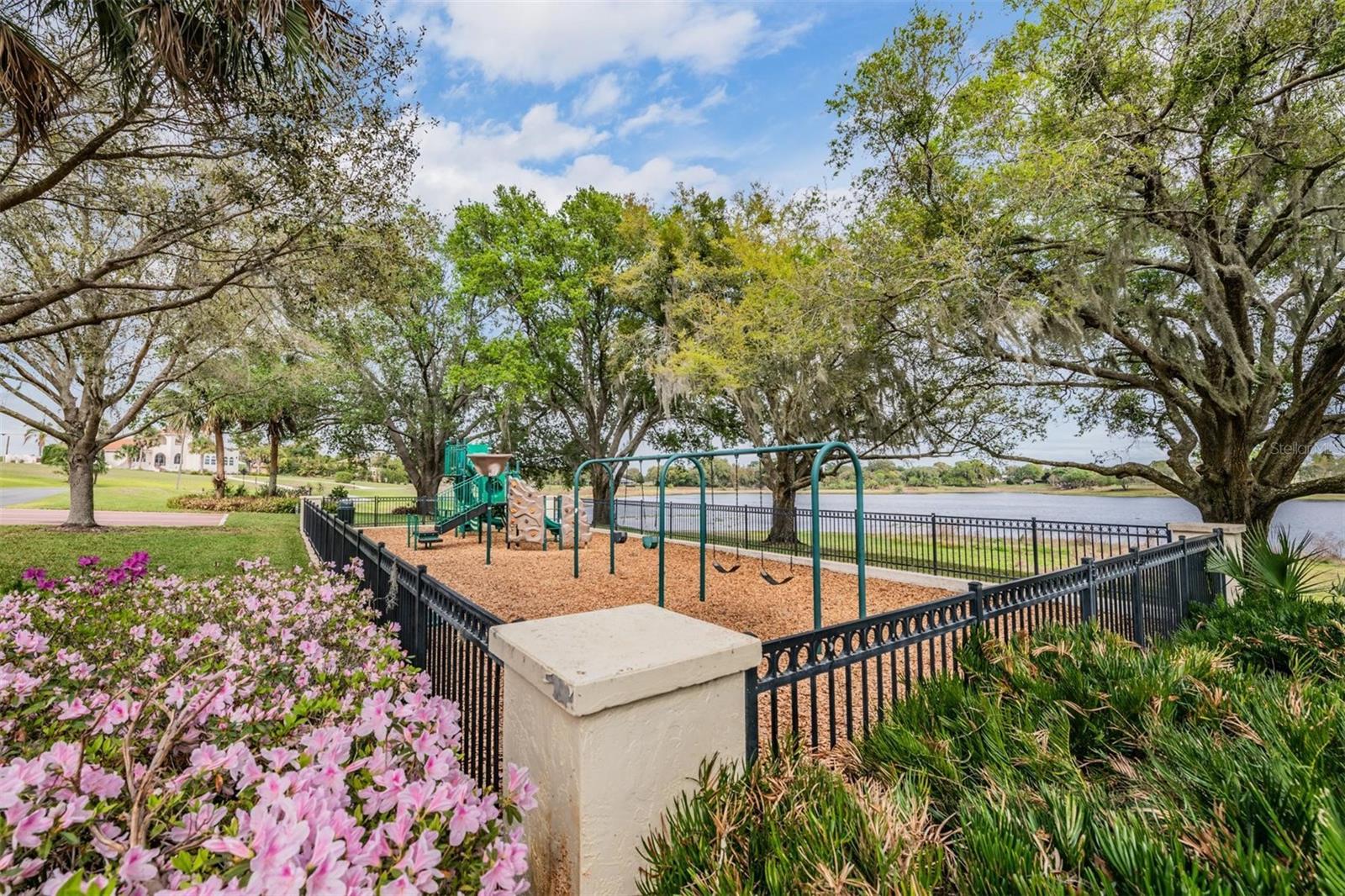 HIGHLAND PARK SUB - Residential