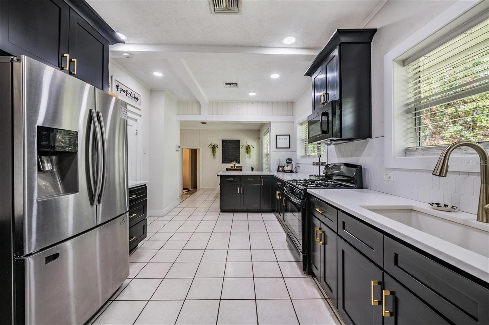 HIGHLAND PARK SUB - Residential