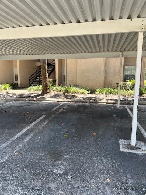 VINEYARD SOUND CONDO - Residential