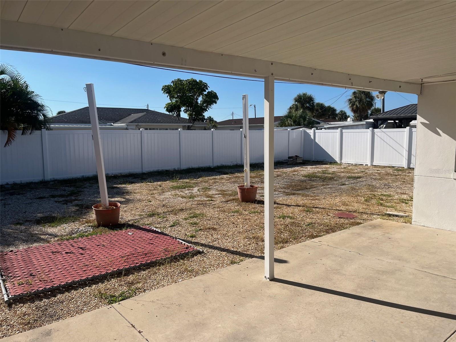 ST PETERSBURG BEACH NORTH UNIT 8 - Residential Lease