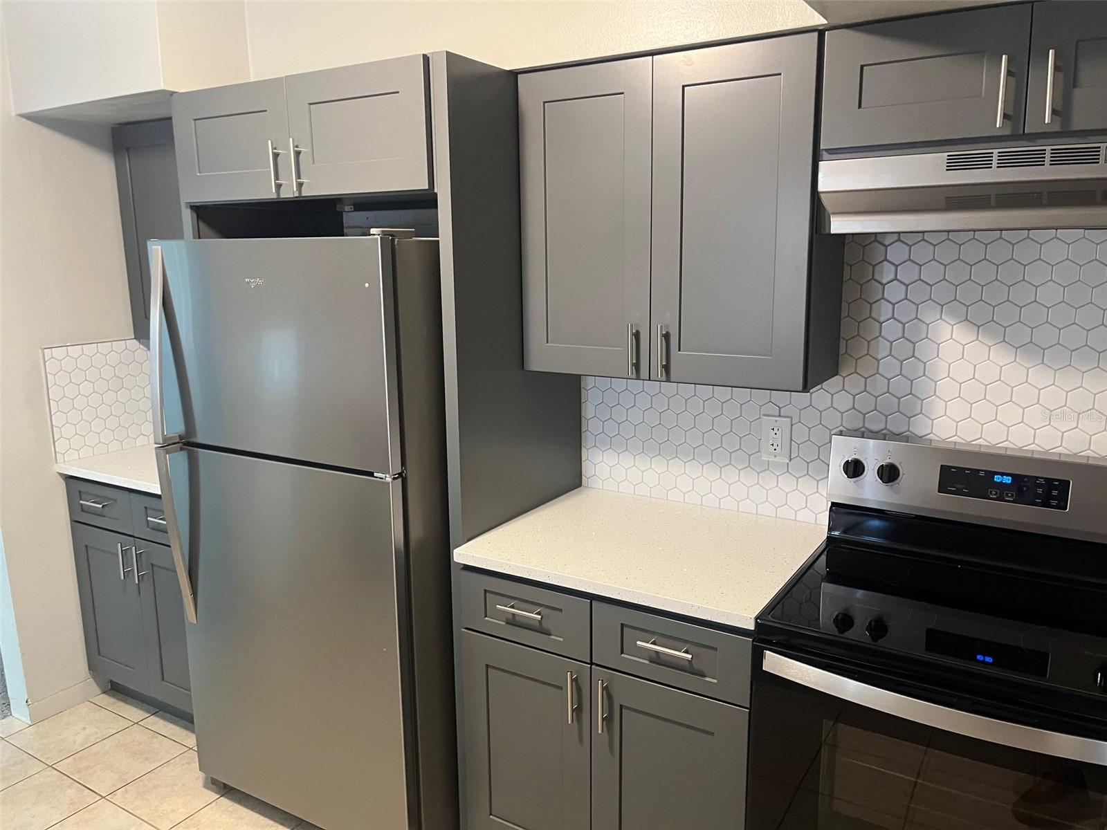 ST PETERSBURG BEACH NORTH UNIT 8 - Residential Lease