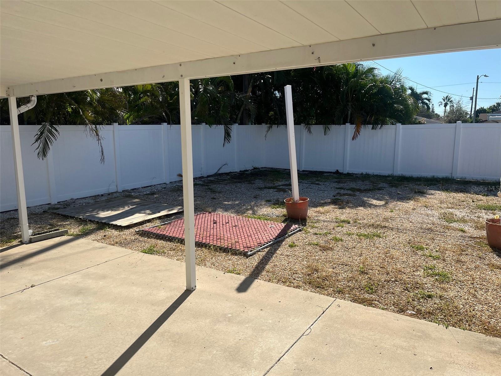 ST PETERSBURG BEACH NORTH UNIT 8 - Residential Lease