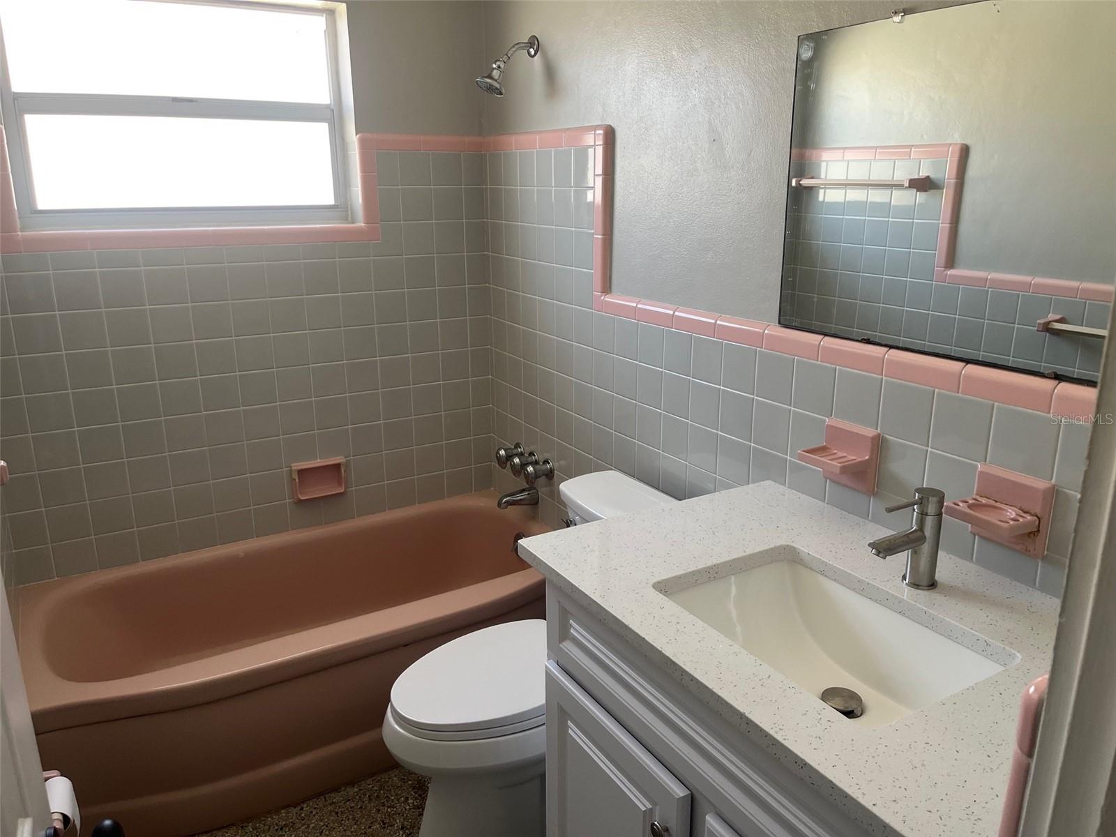 ST PETERSBURG BEACH NORTH UNIT 8 - Residential Lease