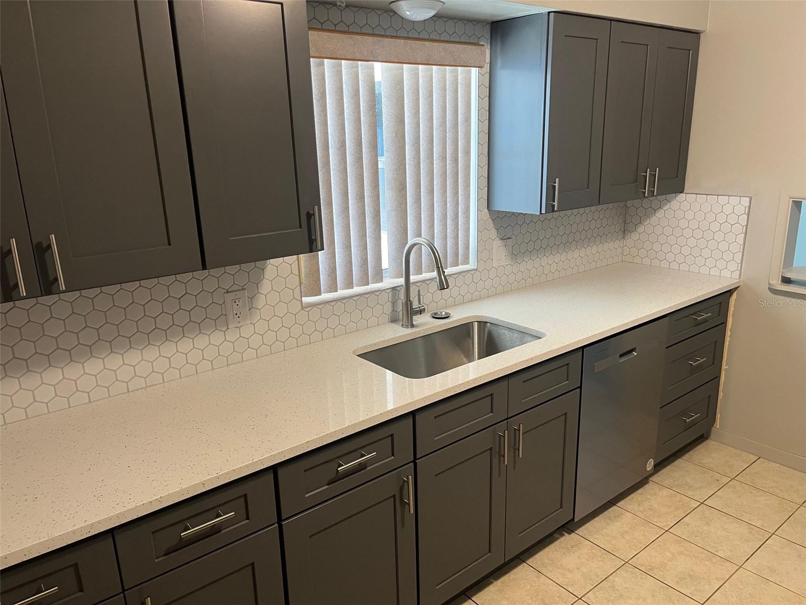 ST PETERSBURG BEACH NORTH UNIT 8 - Residential Lease