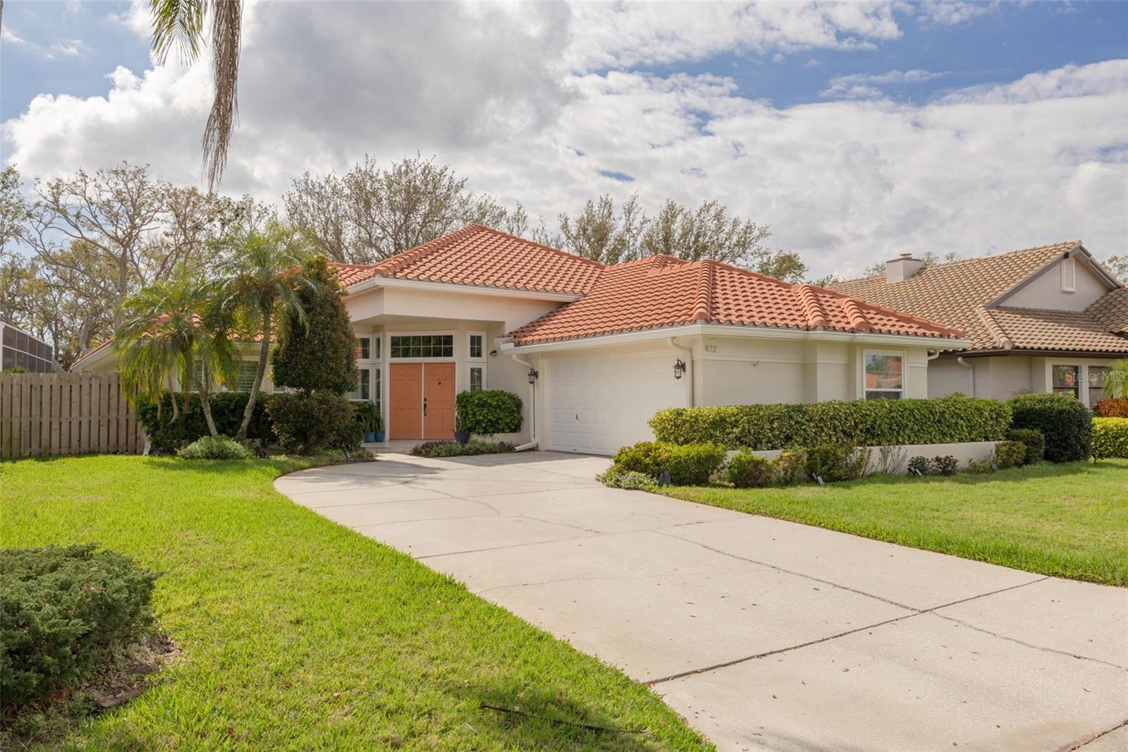 872 LIVE OAK TERRACE NE