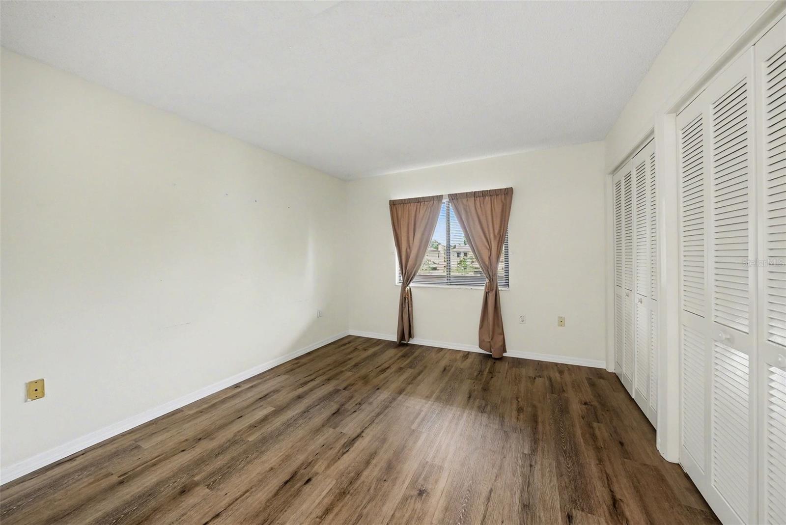 EAST LAKE WOODLANDS CONDO - Residential