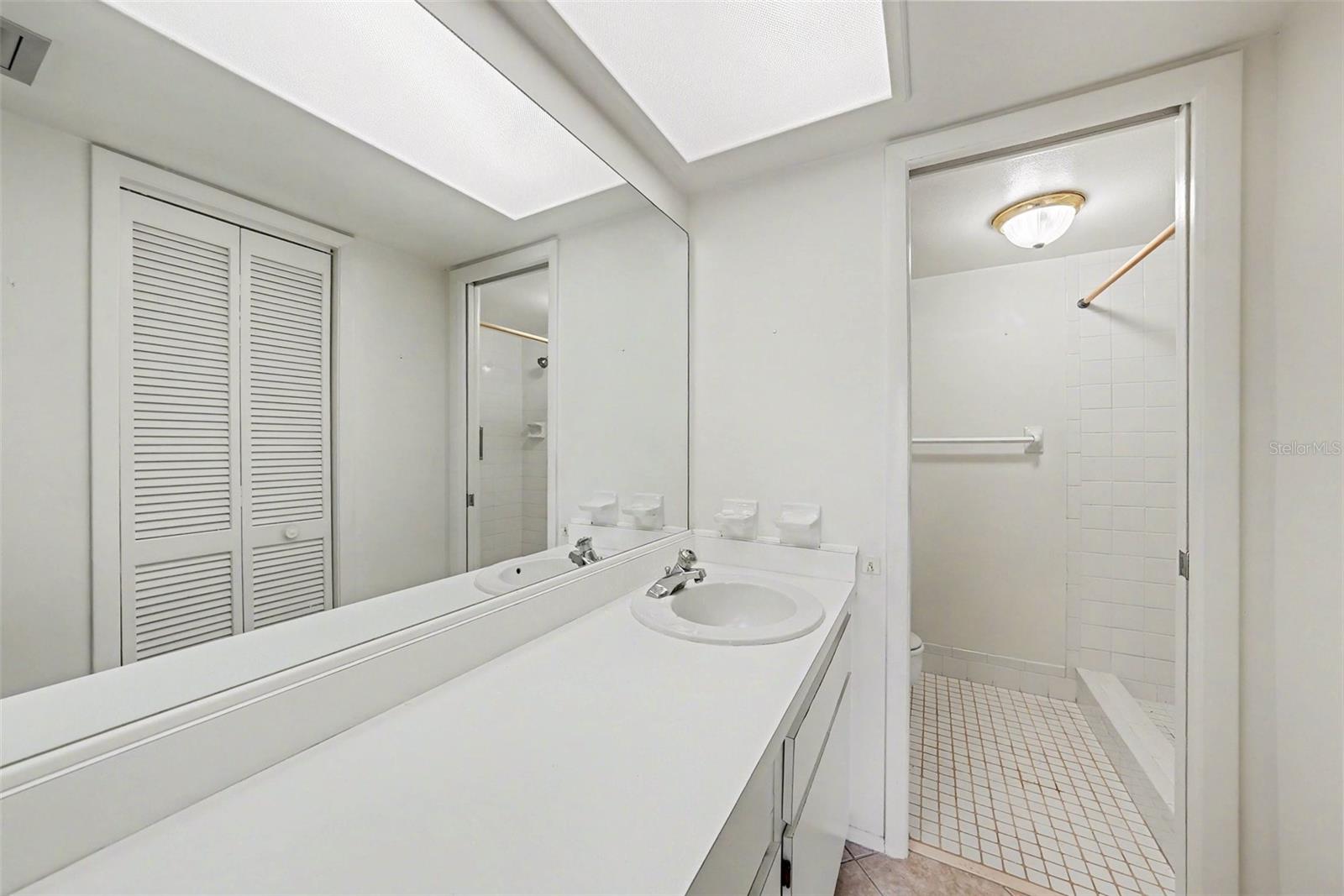 EAST LAKE WOODLANDS CONDO - Residential