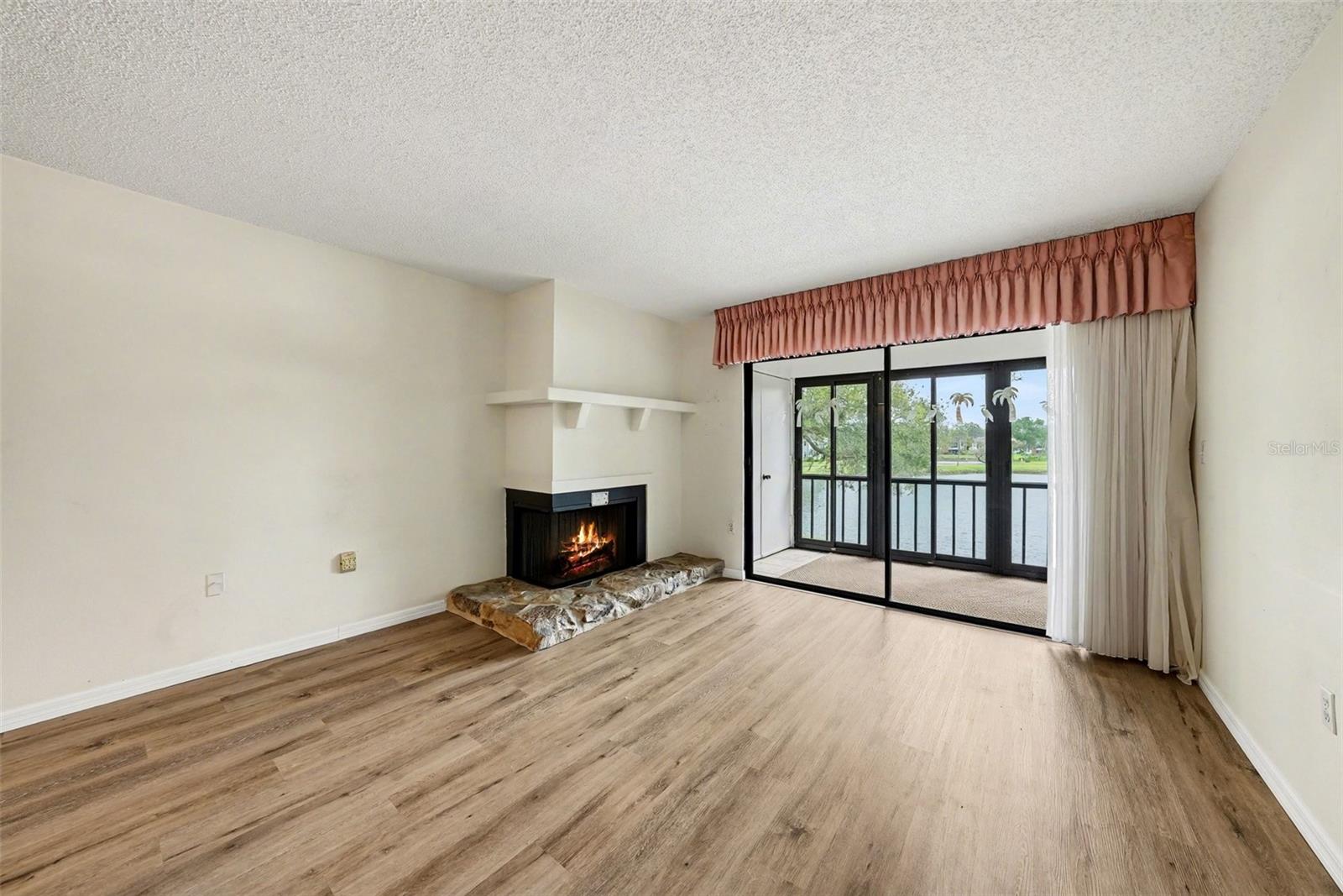 EAST LAKE WOODLANDS CONDO - Residential