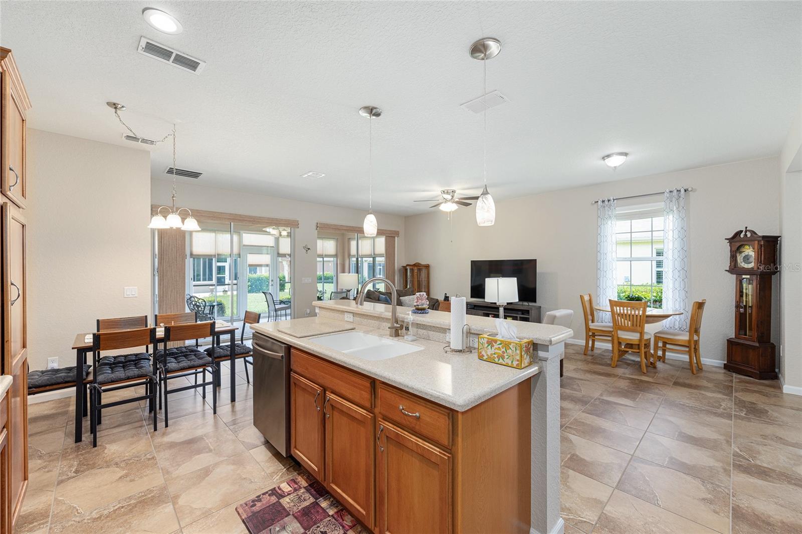 STONE CREEK - Residential
