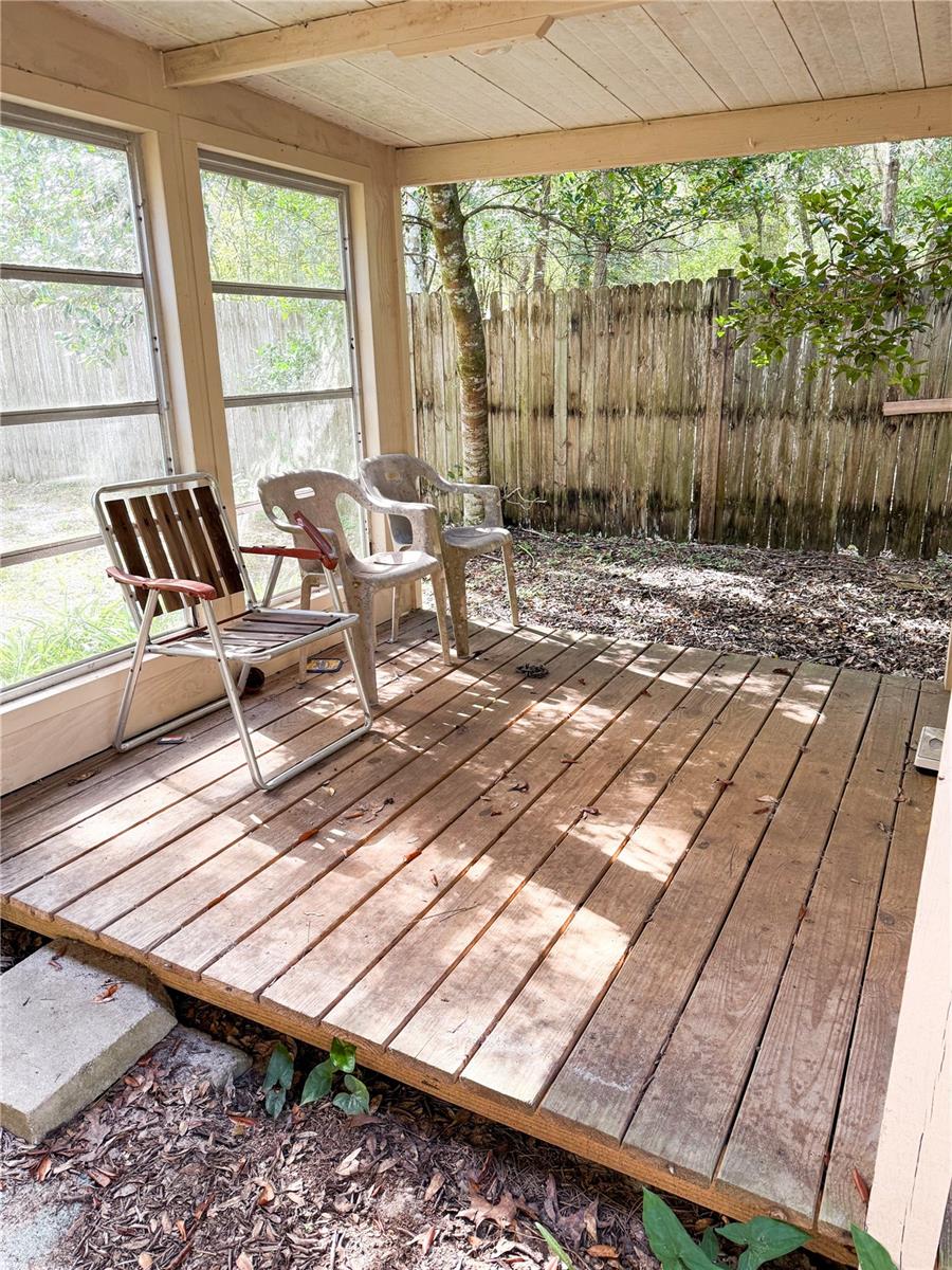 FOREST LAKES PARK - Residential