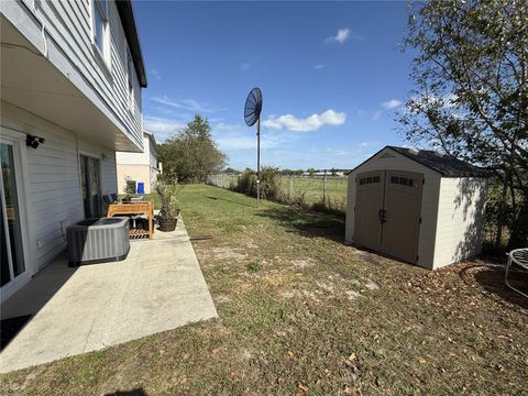 A home in LAKELAND