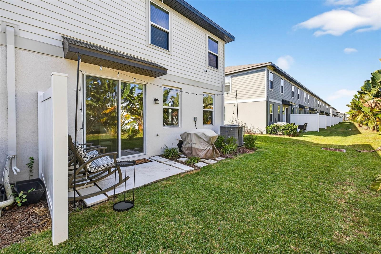 TOWNS/WATERGRASS - Residential