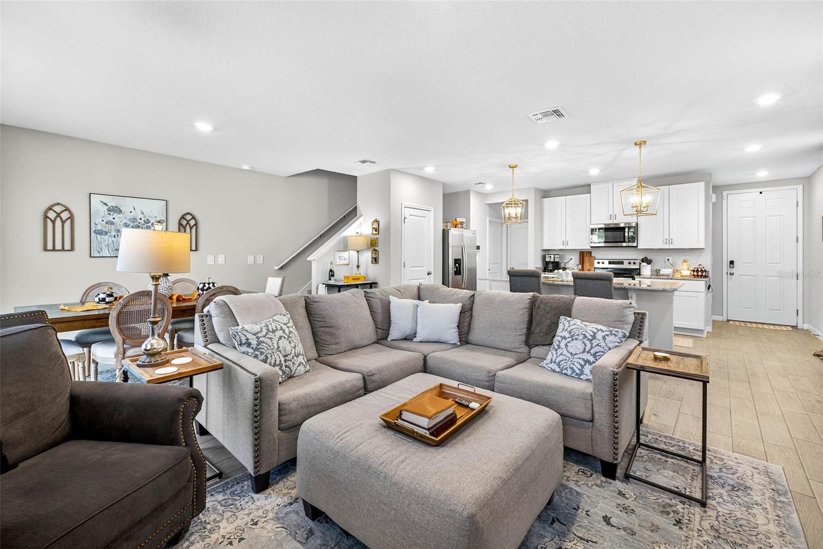 TOWNS/WATERGRASS - Residential