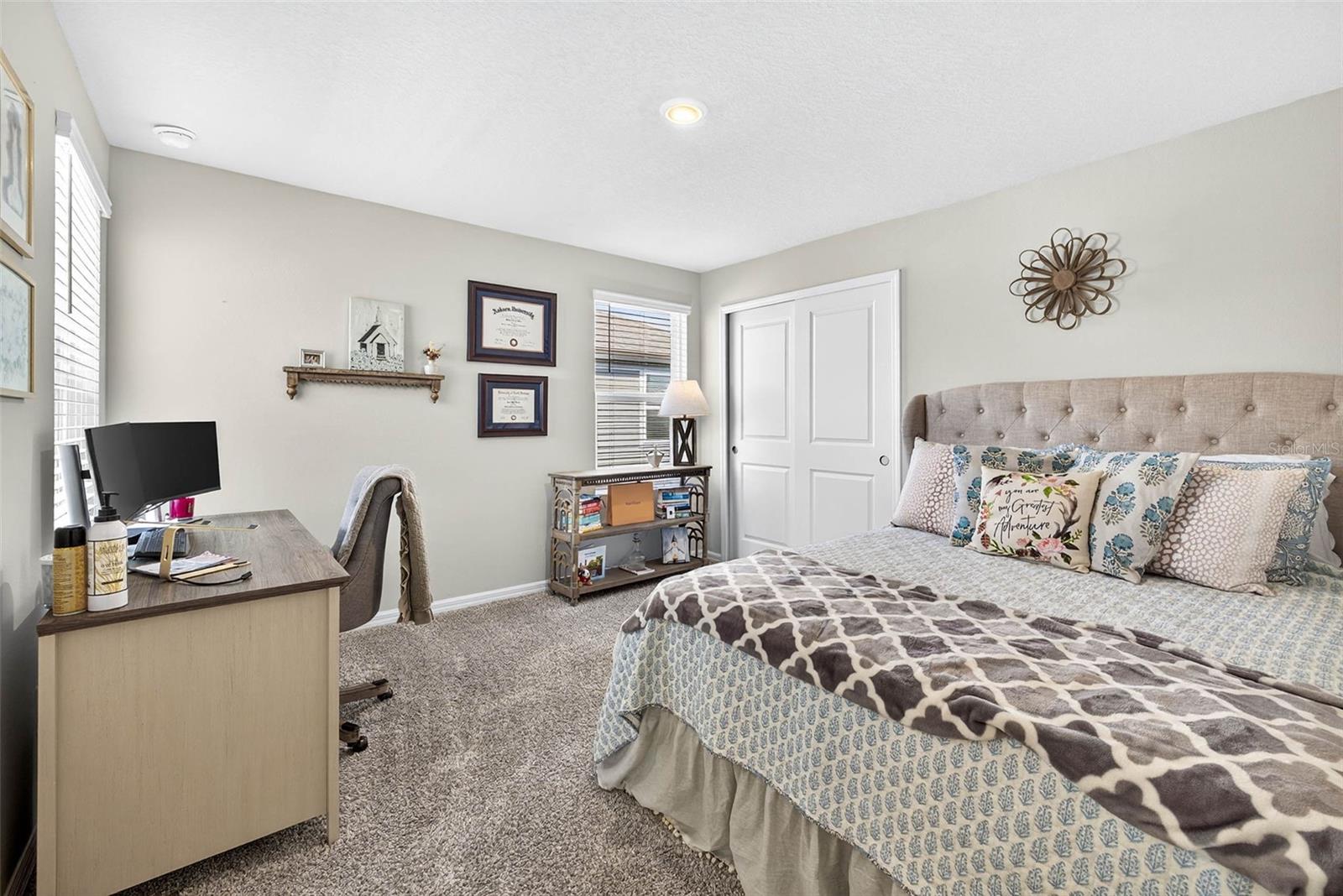 TOWNS/WATERGRASS - Residential