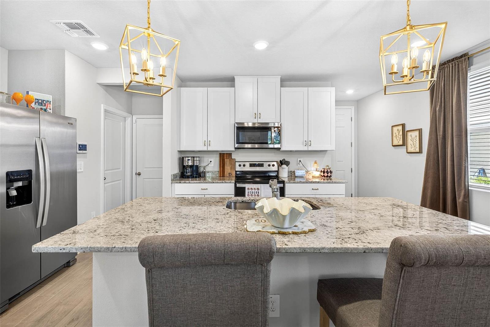 TOWNS/WATERGRASS - Residential