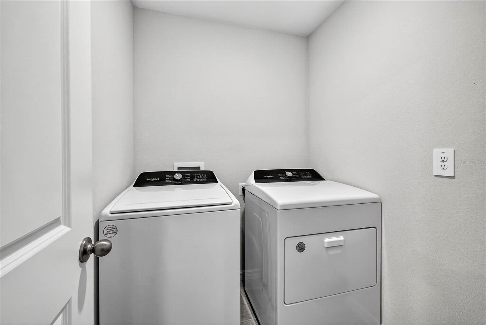 TOWNS/WATERGRASS - Residential