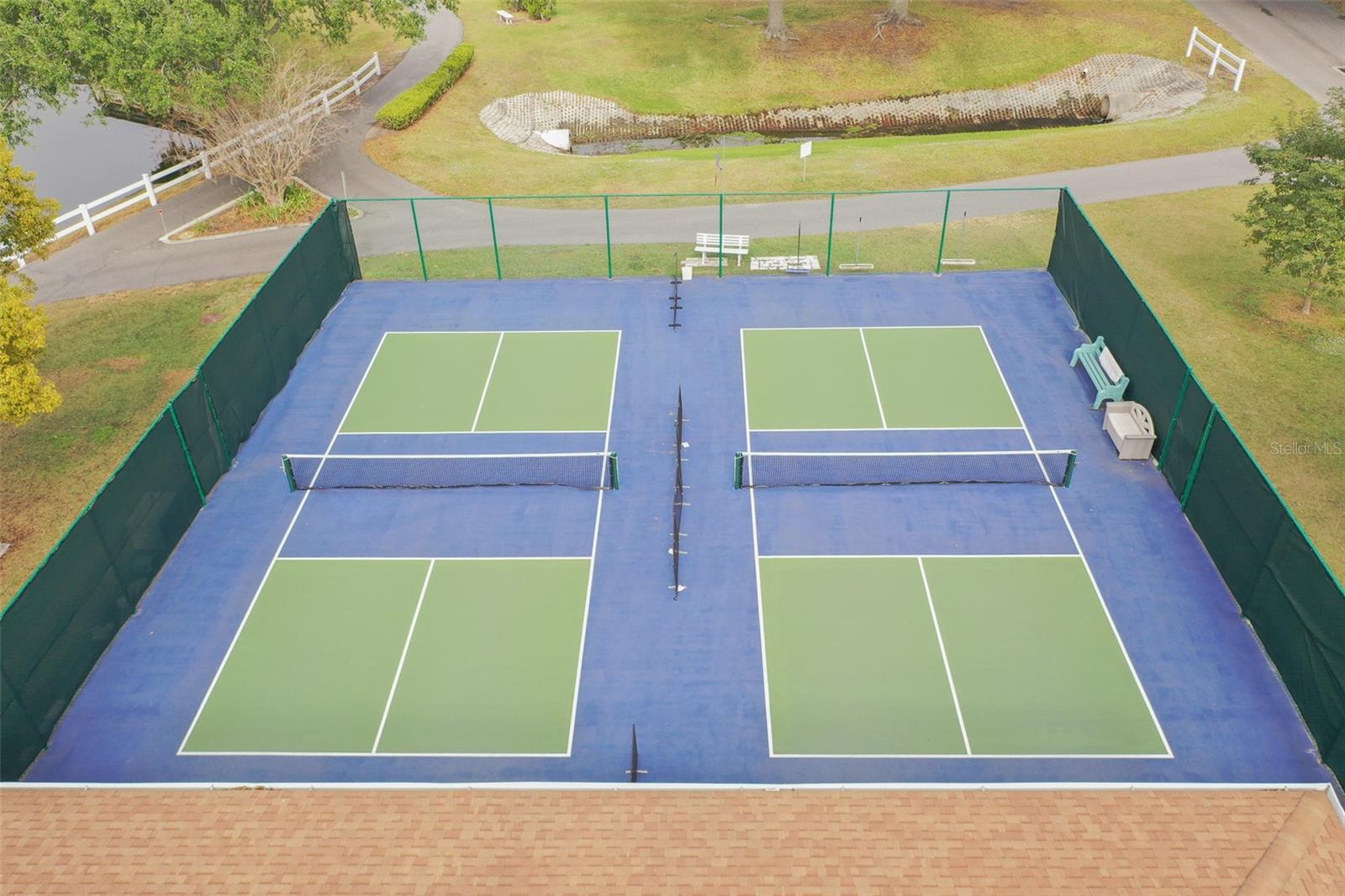 FOXWOOD LAKE ESTATES PH 01 - Residential