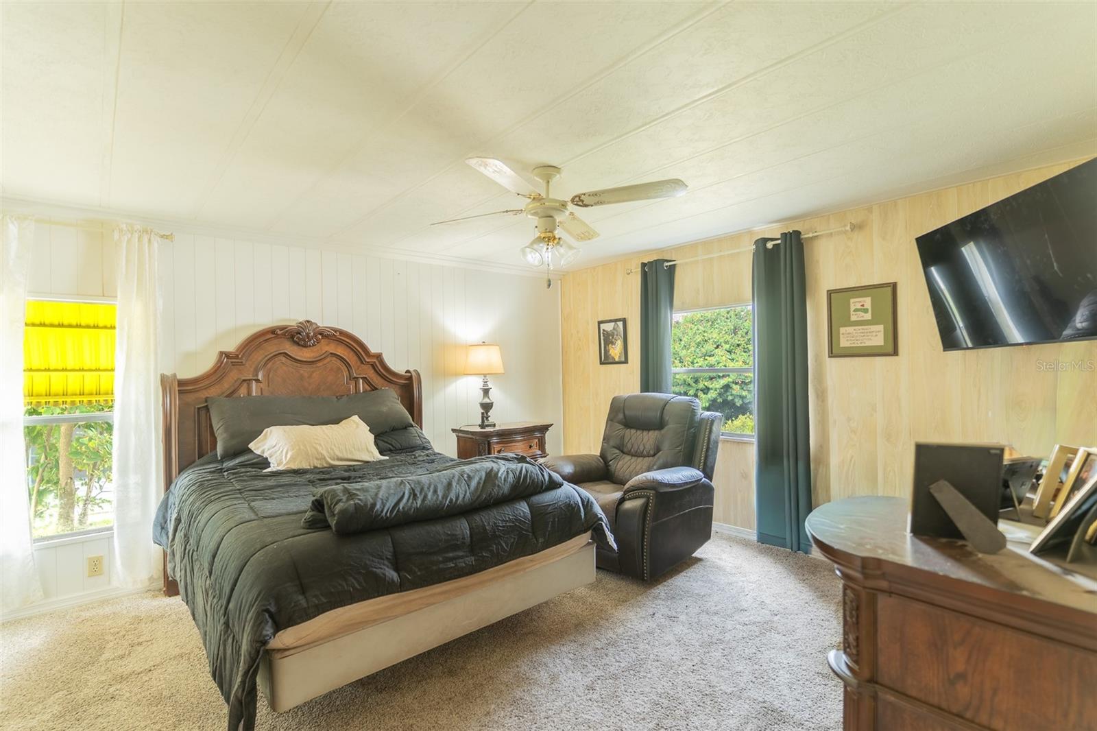 FOXWOOD LAKE ESTATES PH 01 - Residential